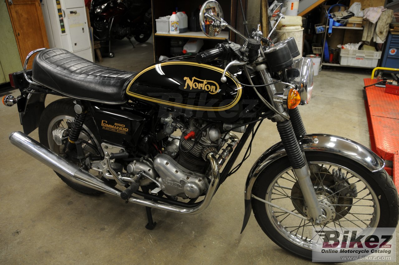 Big  commando 850 interstate mk 3 picture and wallpaper from Bikez.com